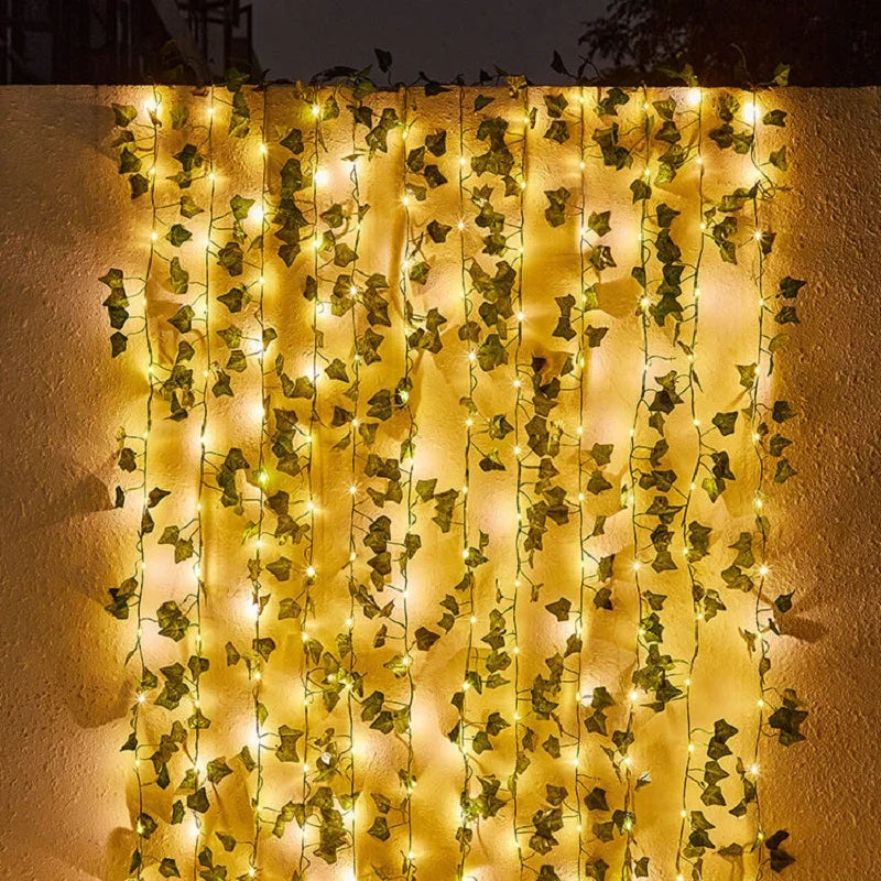 Solar Maple Leaf Fairy Lights - Waterproof Outdoor Garland